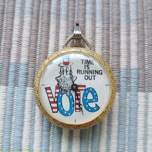 Vintage "Time Is Running Out VOTE" Patriotic Pendant Watch Red White Blue Owl